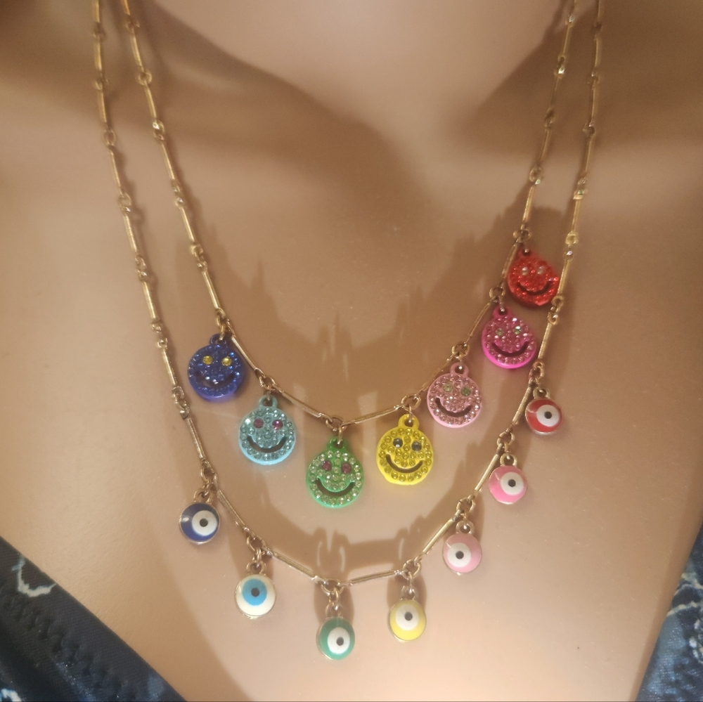 ✨ Title: NWT RARE Betsey Johnson "The Eyes Have It" Rainbow Layered Necklace ✨ - Picture 6 of 16